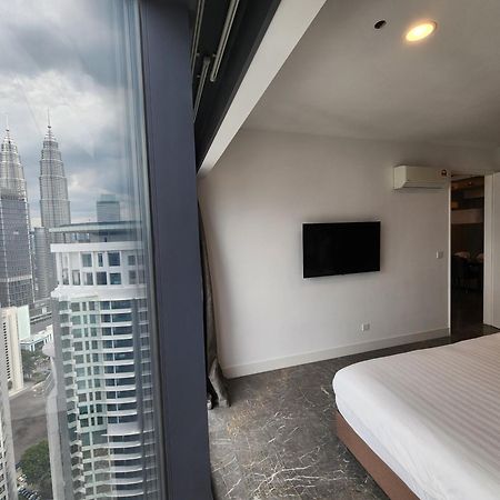 The Platinum 2 Klcc Premium Suite By Reluxe Kuala Lumpur Exterior photo