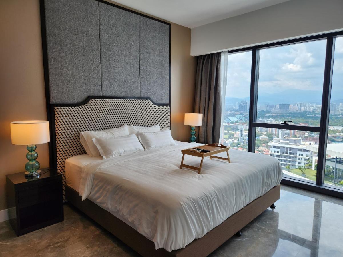 The Platinum 2 Klcc Premium Suite By Reluxe Kuala Lumpur Exterior photo